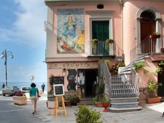 Diamante la città dei murales