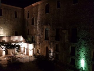 Scalea-Palazzo-Spinelli.jpg